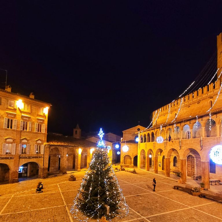 Il centro storico di Offida, nell'Ascolano